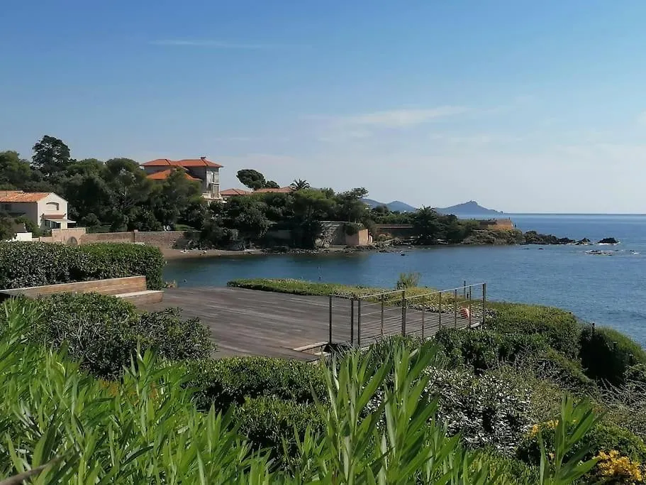 Le Nautile, Residence Les Corailleurs, Duplex Surplombant La Mer, 6 Pers Saint Aygulf France