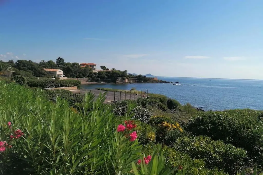 Le Nautile, Residence Les Corailleurs, Duplex Surplombant La Mer, 6 Pers Saint Aygulf